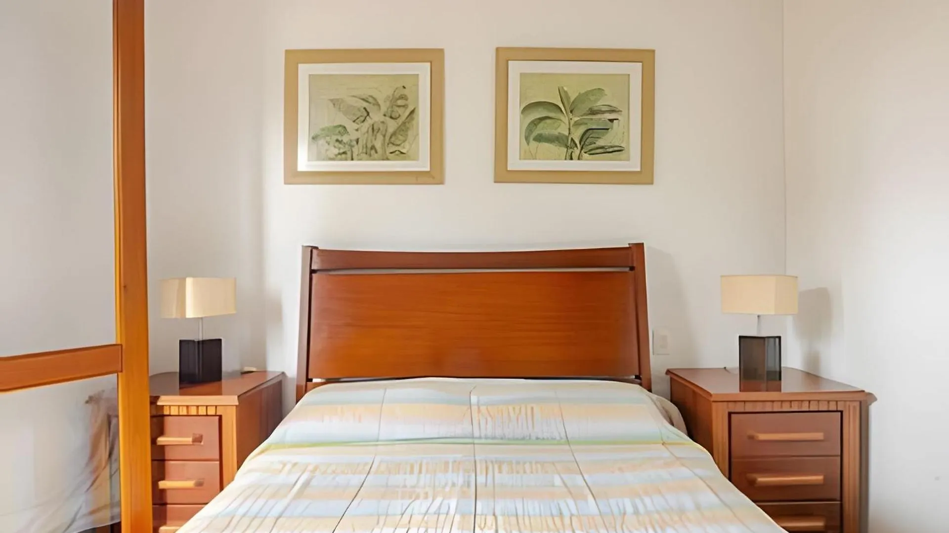 Apartamentos Centrinho Capivari - Recanto Boticario Campos do Jordao